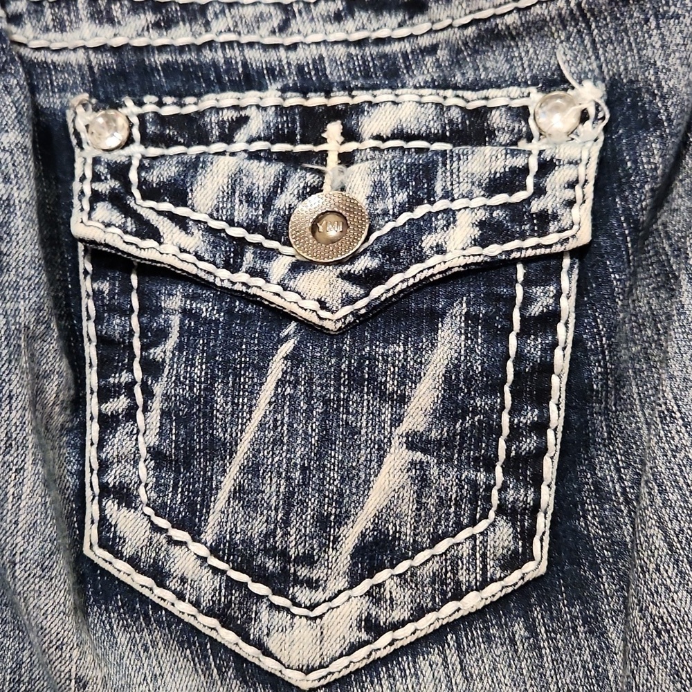 [YMI] Cuffed Flap Pocket Capris - Size 9 - Picture 6 of 11